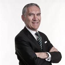 speaker Maurizio Taglietti