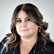 speaker Claudia D' Arpizio