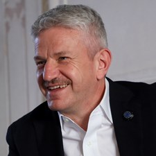speaker Luca Giavi
