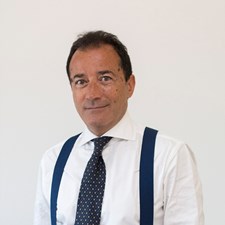 speaker Vittorio Verdone