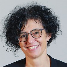 speaker Claudia Napoli